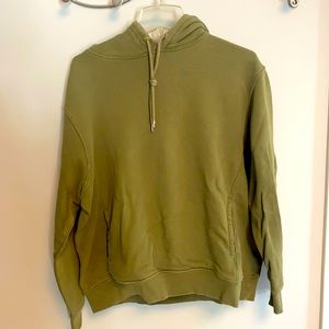 H&M Men’s Size Medium Green pullover Hoodie